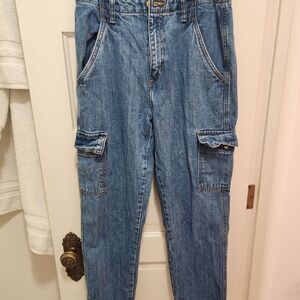 Universal Thread Indigo Denim Boyfriend Jeans